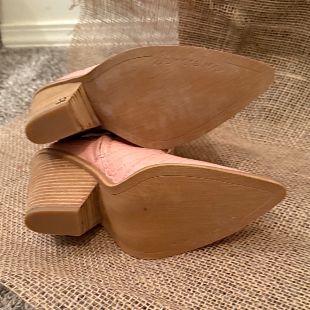 Sam Edelman Pink Croc-Embossed Booties - Picture 5 of 5